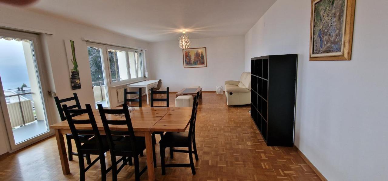 Lakeview Private Parking & Self Check-in Lugano