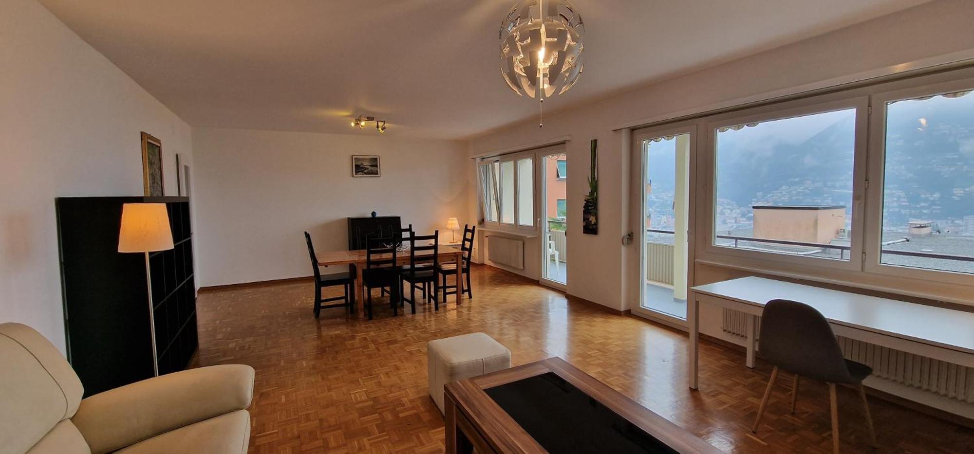 Lakeview Private Parking & Self Check-in Lugano